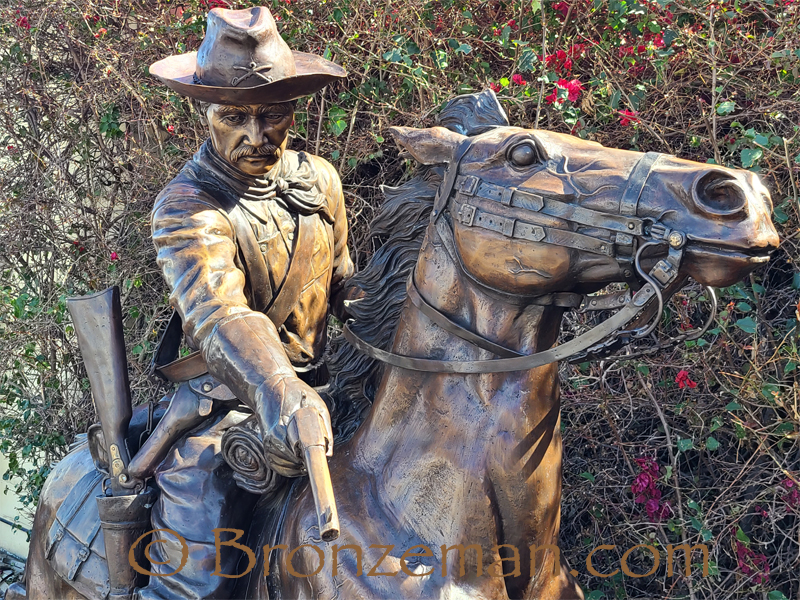 custom bronze statue of soldier on horse