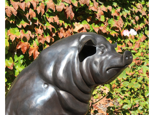 bronze pig statue