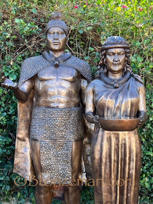 custom bronze statue of king and queen